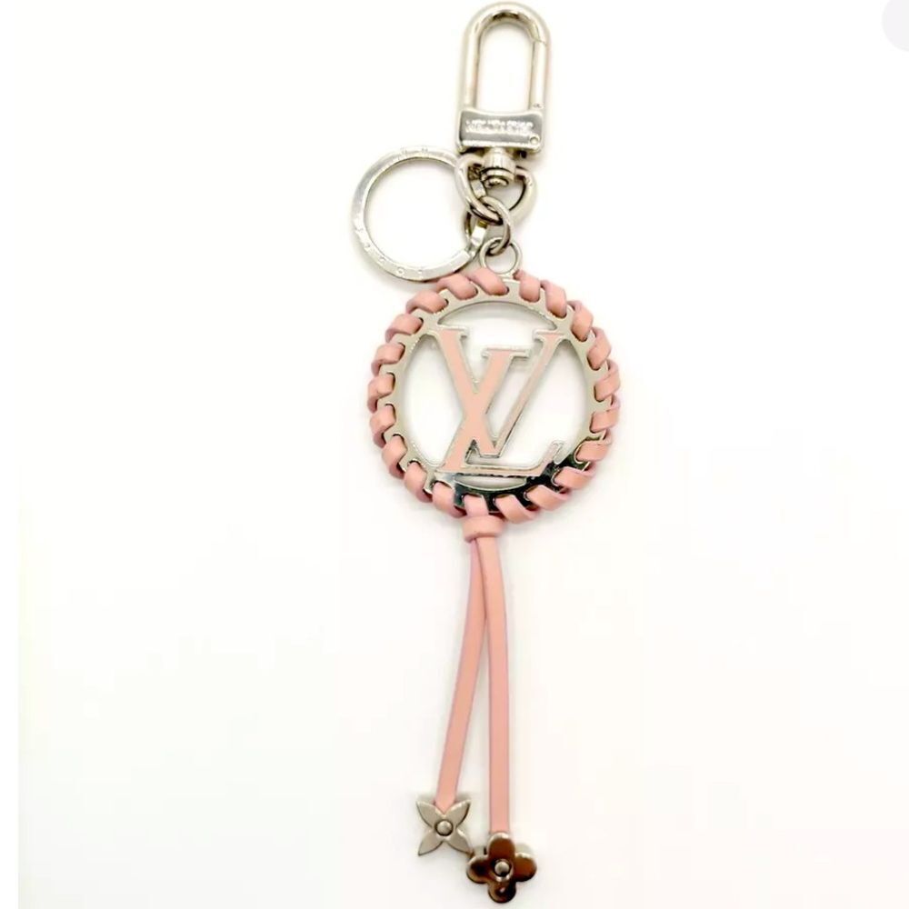 Authentic Louis Vuitton Pink Whisper Very Bag Charm Key Holder Preloved